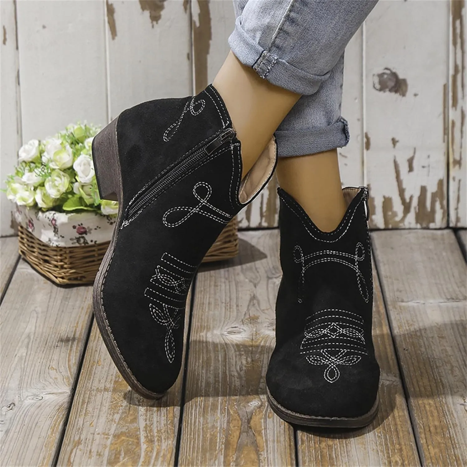 Cowboy Boots for Women Low Heel with Side Zip Western Durable Cowgirl Boots Comfortable Women's Ankle Boots Fashion Booties