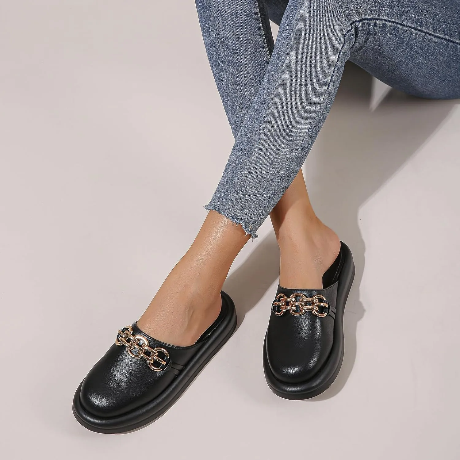 Dumalum Mules for Women Flats Closed Round Toe Slip on Sandals Comfortable Loafers Slides Shoes with Metal Chain Decor