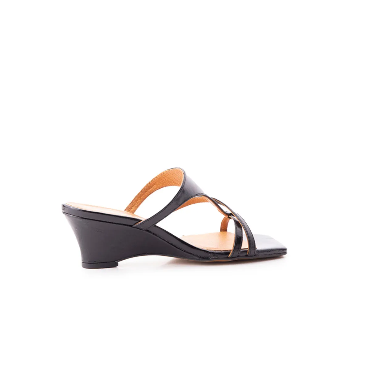 Niobe Black Leather