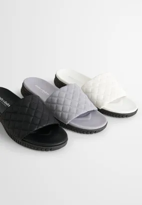 Quincy Soft Base Quilted Sandals